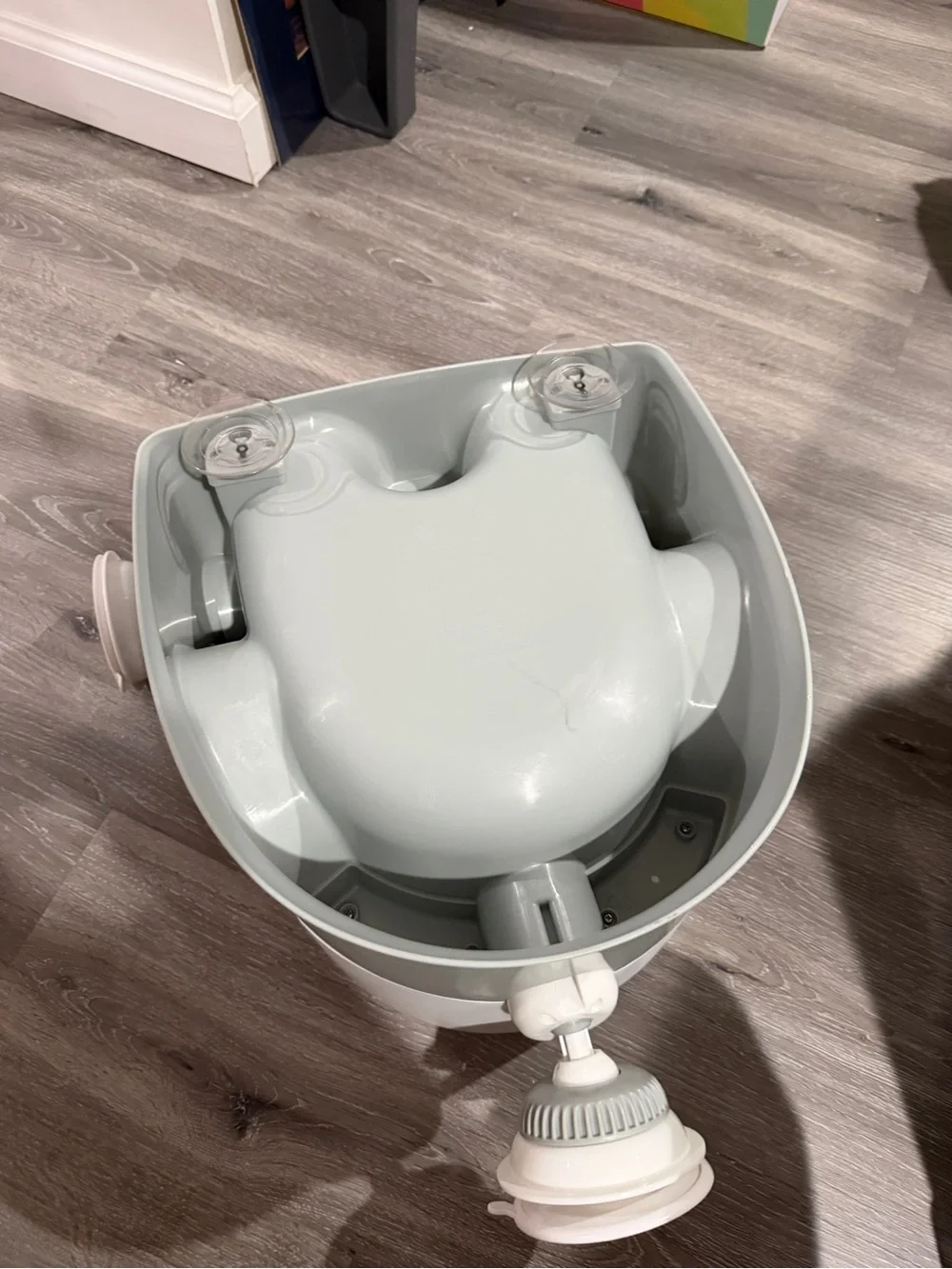 Summer Infant My Bath Seat White & Gray Bath Support Seat with Suction Adjusters